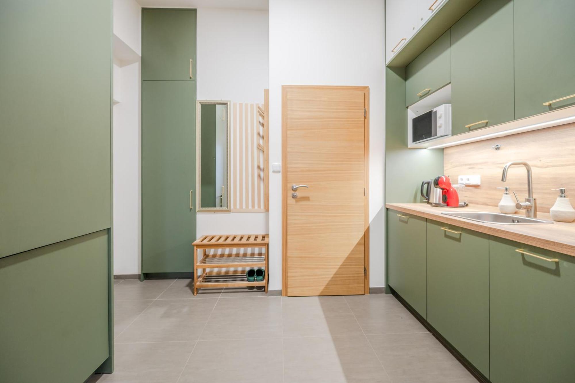 Seifertova Apartments By Willstay Praga Zewnętrze zdjęcie